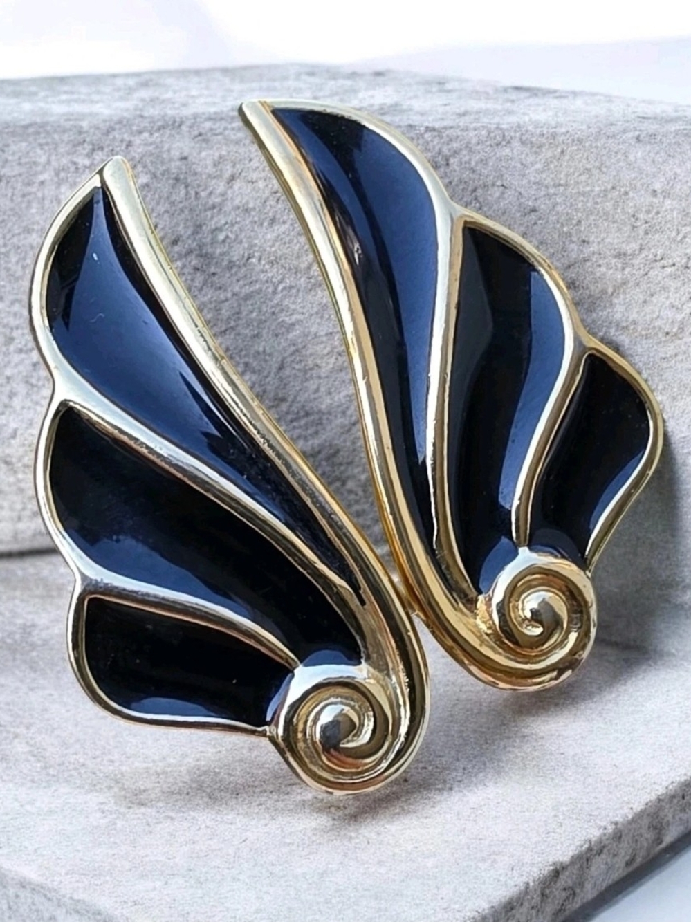 Vintage Signed Trifari Black Enamel Wing Leaf Statement Runway Clip On Earrings